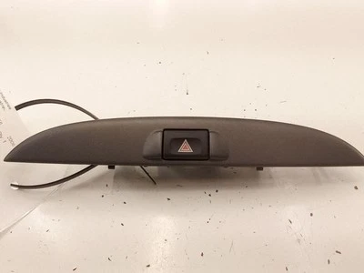 2002 - 2006 捷豹 X 型紧急危险灯控制开关 1X43-13B302-AD — 第 1/4 张图片