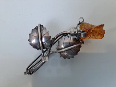 Molto Bella, Vecchia Spilla, Rosa, 925 Argento Con Fiore Di Ambra, 6,3cm - Immagine 1 di 4