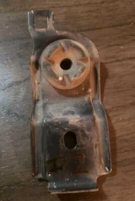 Soporte de montaje de soporte de radiador superior único para Subaru Impreza 2001-2007 - OEM #2 Foto 1 de 4