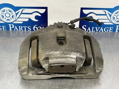 Pinza de freno delantera para pasajero BMW 535i F10 2011 OEM Foto 1 de 4