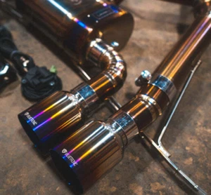 Valvetronic Designs Exclusivo Titanio 4" Salida Puntas de Escape 3" in x 7" de Largo - Imagen 1 de 1