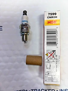 FS 90 KM HT 100 101 130 131 FS90r Equip Trimmer Hochentaster Zündkerze Neu NGK 7599 - Bild 1 von 1