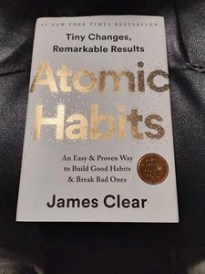 Atomic Habits: An Easy & Proven Way to Build Good Habits & Break Bad Ones - Picture 1 of 4