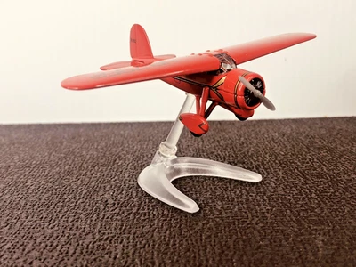 CORGI 100 AÑOS DE VUELO AMELIA EARHART LOCKHEED VEGA 5B NUEVO EN CAJA CS90113 CON SOPORTE Foto 1 de 4