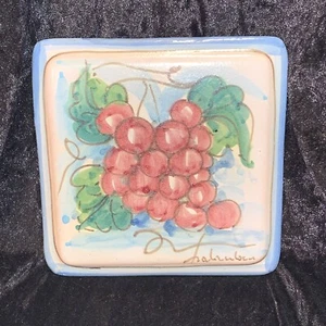 Arte de pared Fratantoni para azulejos Vietri, terracota pintadas a mano uvas Italia FIRMADO - Imagen 1 de 5