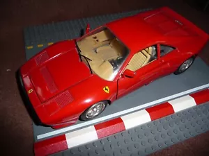 Ferrari, GTO 1984, 1:18, pininfarina, rosso, rosso, ottima - Foto 1 di 4
