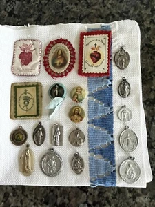Vintage Lot of 4 Scapulars, 3 Pins, 12 Medals, Some Latin, Free Shipping - Picture 1 of 21