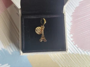 Paris 2024 Olympics Eiffel Tower Gold Dangle S925 Ale Charm - Foto 1 di 1