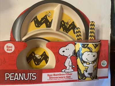 Juego de vajilla de bambú para niños Peanuts 5 piezas - Charlie Brown\Snoopy - Nuevo Foto 1 de 3