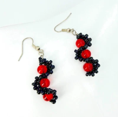 Ohrringe Rot Schwarz glänzend Handmade Unikat Damen Schmuck 925 Silber Ohrhaken  - Bild 1 von 4