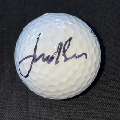 Pelota de golf firmada por Jordan Spieth certificado de autenticidad JSA 2015 campeón Masters Foto 1 de 2