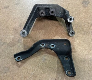 91-01 Jeep Cherokee XJ 4.0 6 Cyl Alternator Brackets - Picture 1 of 2