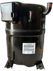 BRISTOL, H23A323DBEA, MCQUAY, 60603503, R22, 2-2/3HP, 460V, 32000BTU Compressor - Picture 1 of 7