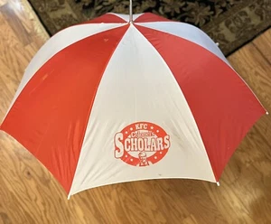 RARE KFC COLONEL SANDERS SCHOLARS KENTUCKY FRIED CHICKEN PROMOTION UMBRELLA - Picture 1 of 12