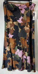 Time and Tru Womens Floral Print Midi Skirt Size Medium 8-10 NEW - Picture 1 of 9