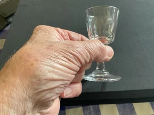 Antique Georgian Gin Glass, Circa 1800. Truncated Funnel Bowl, Facet Cutting. - Picture 1 of 5