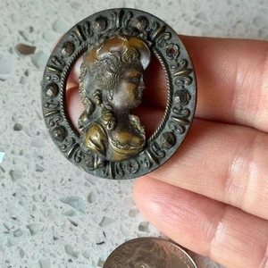 Large Vintage Antique Victorian Brass Woman Cameo Picture Button Shank Round - Picture 1 of 8