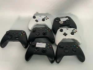 Lotto Lavoro Di Controller Xbox One x7 RICAMBI O RIPARAZIONE - Foto 1 di 2