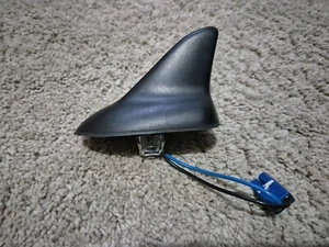 VAUXHALL ZAFIRA TOURER 12-ON ROOF SHARK AERIAL ANTENNA 22786214 26301 - Picture 1 of 2