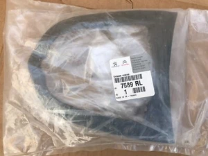 Peugeot RCZ Gear Shift Surround - 9660633177, 7589RL **Genuine New PSA OEM Part - Picture 1 of 10
