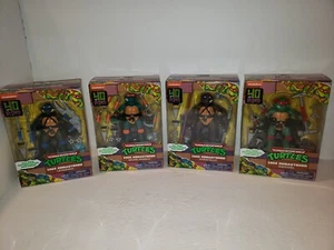 Playmates 2024 TMNT 1988 Remastered Set di 4 Tartarughe Ninja 40° Anniversario Nuovo - Foto 1 di 11