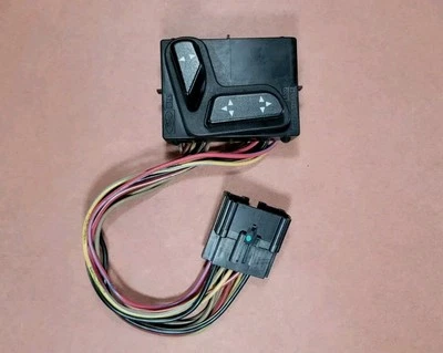 2003-2007 FORD CROWN VICTORIA VIC FRONT LEFT DRIVER SEAT SWITCH CONTROL OEM - Image 1 of 4