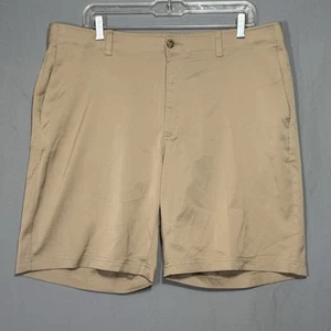 PGA Tour Golf Shorts Men’s Sz 38 Athletic Performance Preppy Outdoor Stretch Tan - Picture 1 of 6