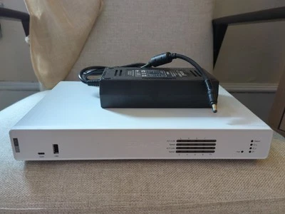 Sophos XGS-116 Next Gen Firewall with Power Adapter - SFP + (8) 1 GbE (1 POE) - Image 1 of 4