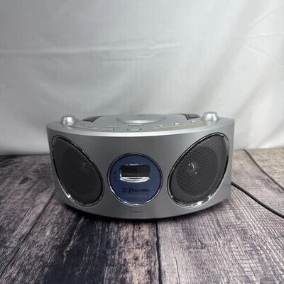 Boombox CD/Radio Emerson PD6810 probado y funcionando Foto 1 de 4