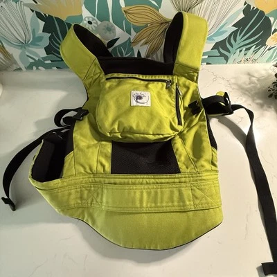 Portabebés ERGO Original Orgánico Rendimiento Primavera Verde Malla Negro 12-45 libras Foto 1 de 4