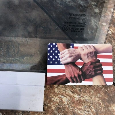 Volvo XC90 Left Front Driver Door Glass  2003-2014 31386884 OEM - Image 1 of 4