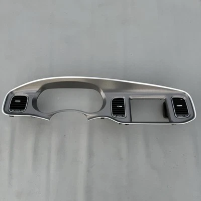 Dodge Charger 2011-2014 tablero radio velocímetro bisel embellecedor pantalla de 8,4 pulgadas OEM Foto 1 de 4