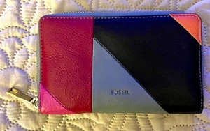 FOSSIL Emma Wallet Genuine Leather Zip Around Clutch Patchwork Color Block RFID - Picture 1 of 6