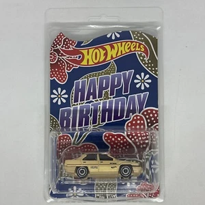 Hot Wheels 2024 Mattel Dipendente Buon Compleanno Esclusiva Card Proton Saga RARA - Foto 1 di 9