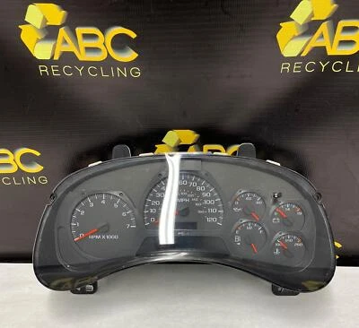 Chevy Trailblazer 2005 conjunto de racimo de velocímetro OEM 05 Foto 1 de 4