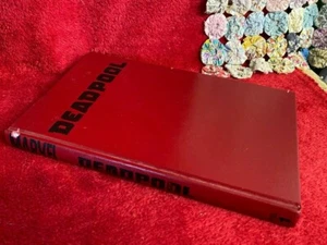 Deadpool Hardbound Volume 1 Marvel Comics #1-12 & Thunderbolts #130-131 Look - Picture 1 of 8