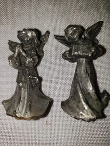 Pair of Miniature Lead Angels Playing Accordion and Praying 18th Century 1-1/2" - Picture 1 of 4
