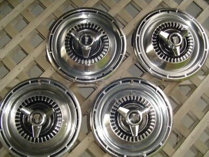 VINTAGE 1965 PLYMOUTH FURY SAVOR RUNNER BELVEDERE SATELLITE HUBCAPS WHEEL COVERS - Picture 1 of 11
