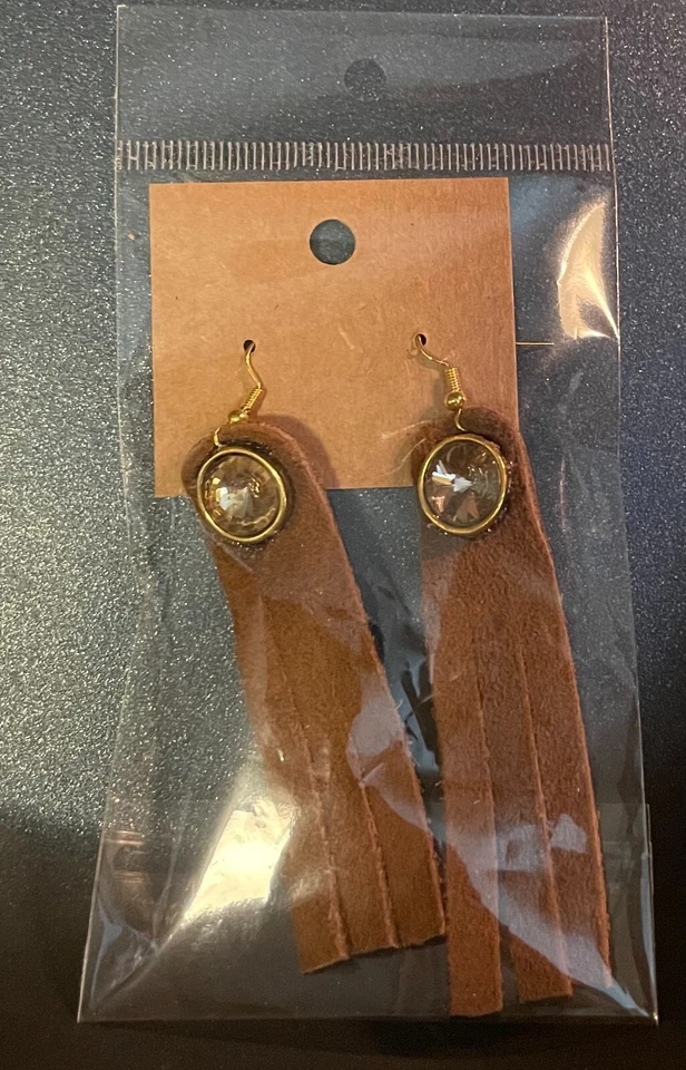 Handcrafted leather earrings w/ yellow crystal bead/repurposed leather  - Изображение 1 из 1