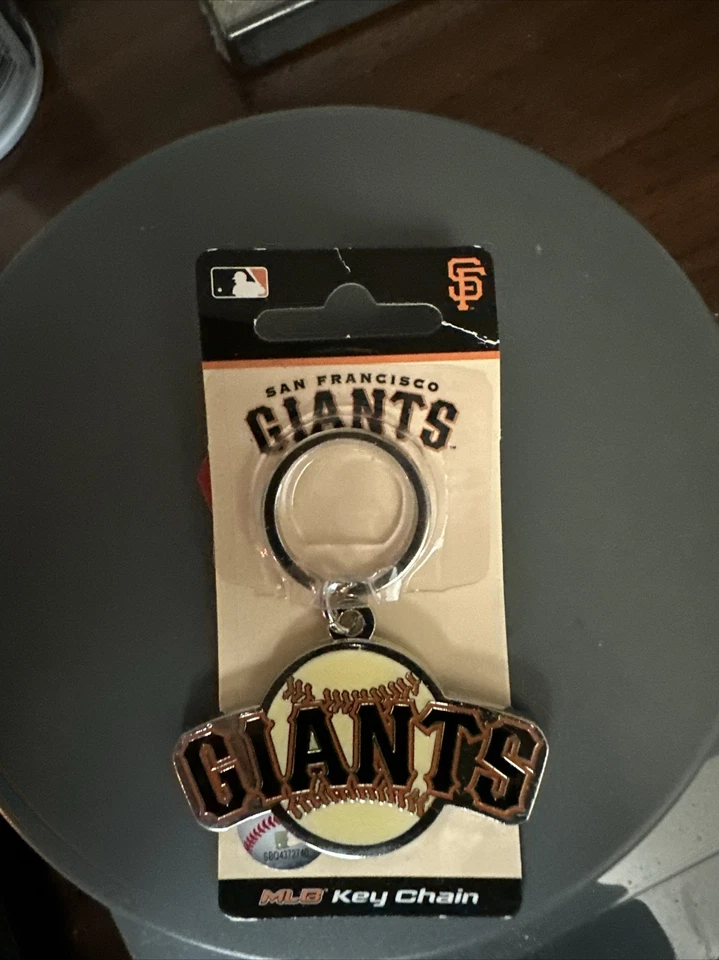 San Francisco Giants  Key Ring  Chain FREE SHIPPING - Image 1 of 1