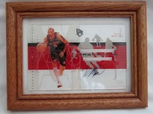 KENYON MARTIN 2002-03 UD GLASS MAGNIFYING GLASS AUTOGRAPH!NETS F GOAT HOF AUTO - Picture 1 of 3