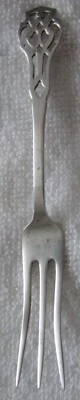 Chippendale Lunt Sterling Silver Lemon Berry Fork  - Image 1 of 2
