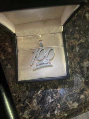 real si diamonds 10 kt rose gold 100 pendent emjoi - Image 1 of 2