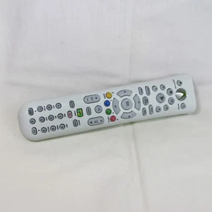 Xbox 360 Live Universal Media Remote Control New No Box White No Batteries Works - Picture 1 of 8