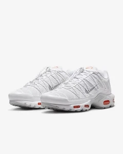 NIKE AIR MAX PLUS UTILITY Unisex White/Platinum UK 4.5 New In Box (No Lid) - Picture 1 of 11
