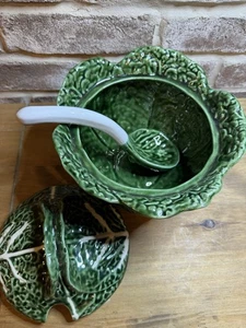 subtil portugal Por8 Green Majolica large cabbage leaf Tureen & Lid w/Ladle - Picture 1 of 5