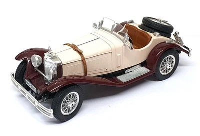 Burago 1/18 Scale 25625Q - Mercedes Benz SSK - Beige/Maroon - Image 1 of 4