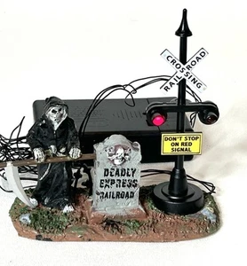 Lemax 2014 Grim Railway Switchman Spooky Town 44746 Deadly Express XING Railroad - Imagen 1 de 6
