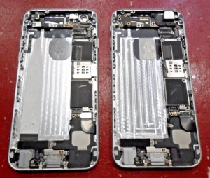 STOCK 2 CELLULARI SMARTPHONE APPLE iPHONE 6 A1586 NON FUNZIONANTI per RICAMBI - Foto 1 di 6