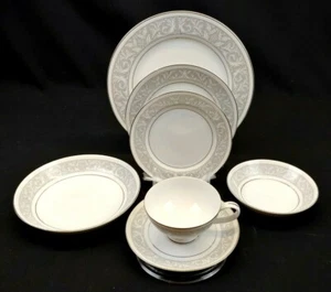 Imperial China W Dalton Whitney 7 Piece Place Setting White w/ Grey & Platinum - Picture 1 of 12